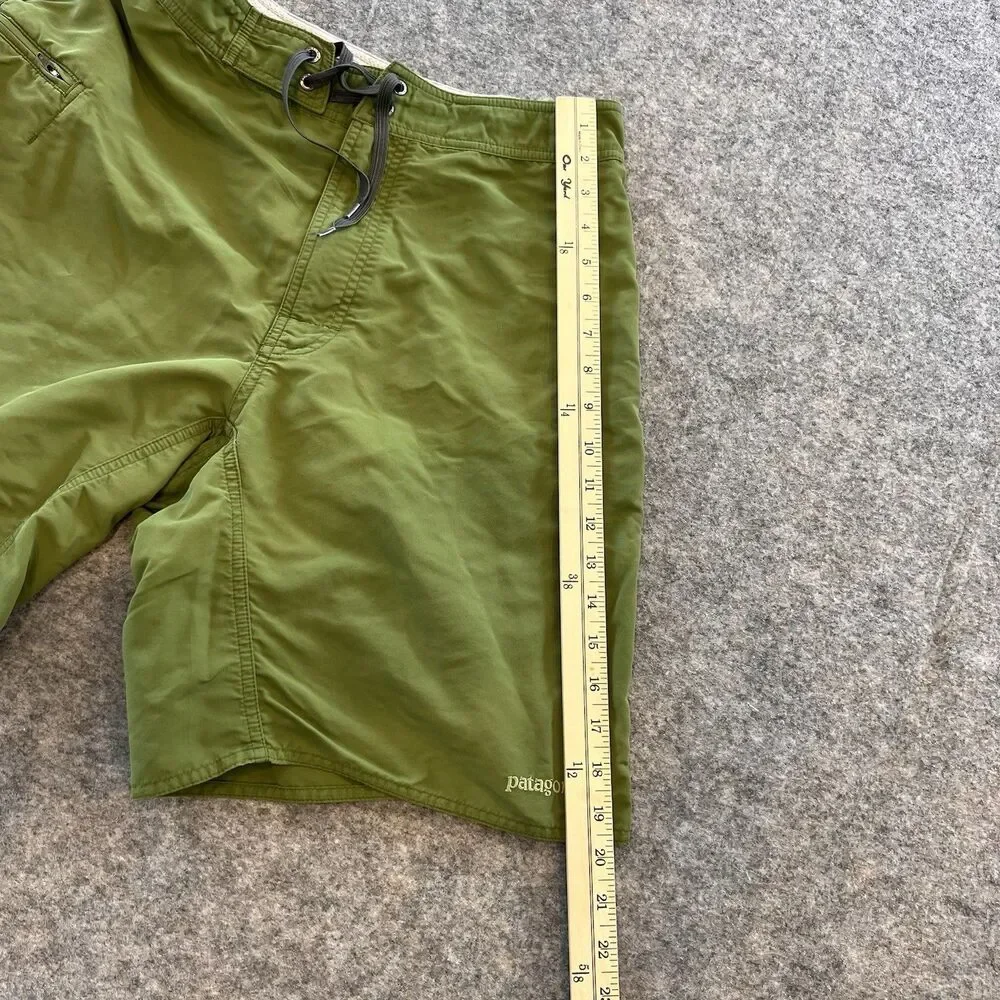 Patagonia Men’s Board Shorts Olive Green Size 32